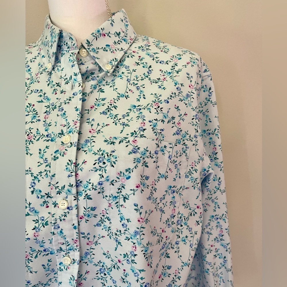 Cabin Creek Aqua Floral Button Down | Size 12P | Like New | Discontinued - Picture 3 of 12